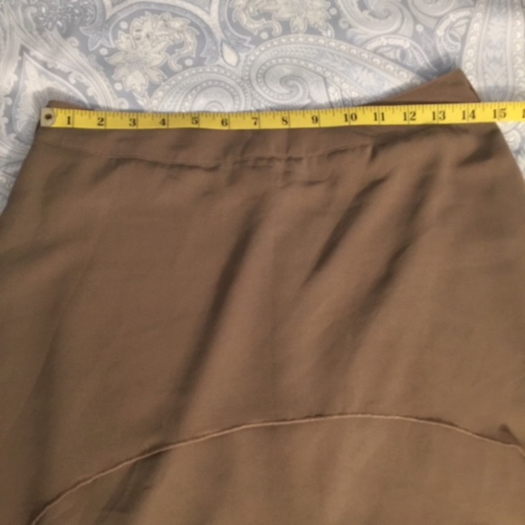 Pripe hi-lo skirt - Picture 3 of 4